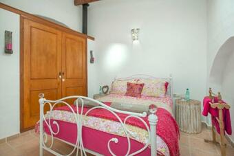 Lliber Villa Sleeps 6