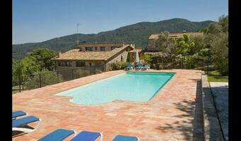Villa In Porqueres Sleeps 2 With Pool And Air Con
