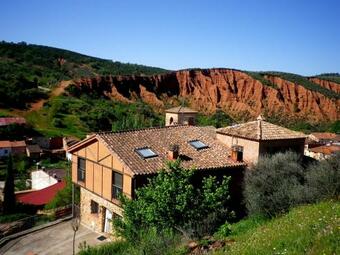 Casa Rural Con Vistas A La Monta�a Ideal Familias Y Amigos