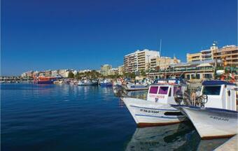 Beautiful Home In Santa Pola W/ Outdoor Swimming Pool, Outdoor Swimming Pool And 3 Bedrooms