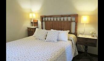 Baro De Viver Villa Sleeps 8 With Pool