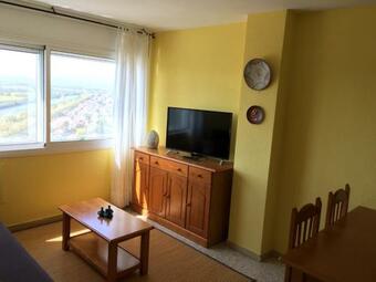 Apartamento Delta Muga, Piso Muy Cerca de La Playa
