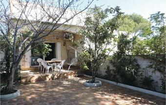 Three-bedroom Holiday Home In Miami Playa