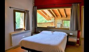 Figols Villa Sleeps 15 With Pool