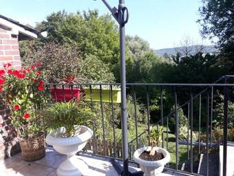 L'escale Arquaise, La Maison Au Jardin Fleuri