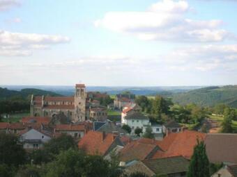 G�te Ch�tel-montagne, 3 Pi�ces, 4 Personnes - Fr-1-489-47