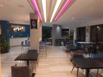 Hotel Akena Coignieres