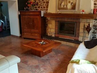 G�te Dollon, 9 Pi�ces, 14 Personnes - Fr-1-410-308