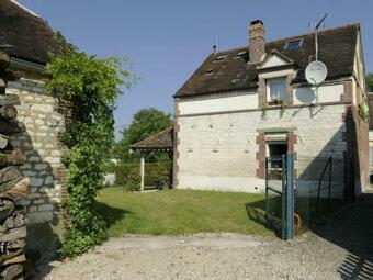 G�te Eaux-puiseaux-puiseaux, 3 Pi�ces, 5 Personnes - Fr-1-543-131