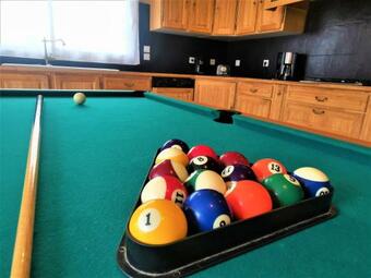 Beautiful Air-conditioned Villa With All Mod Cons With Private Pool, Waterfall And Garden