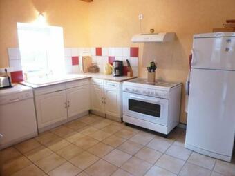 G�te Grazac, 6 Pi�ces, 11 Personnes - Fr-1-582-281