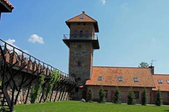 Hostal Dworek Deb�wko