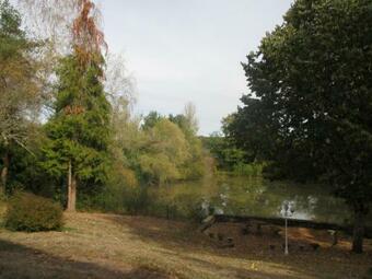 G�te Isle-et-bardais, 4 Pi�ces, 6 Personnes - Fr-1-489-265