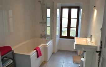 Three-bedroom Holiday Home In Jaulgonne