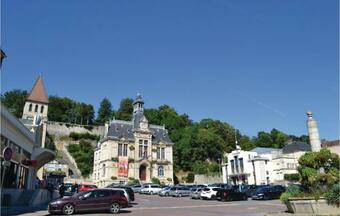 Two-bedroom Holiday Home In Jaulgonne