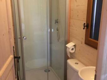 G�te Lapalisse, 1 Pi�ce, 3 Personnes - Fr-1-489-309