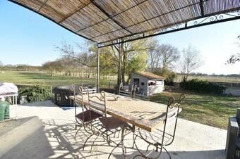 Villa Mas Typique En Pleine Camargue Le Cailar