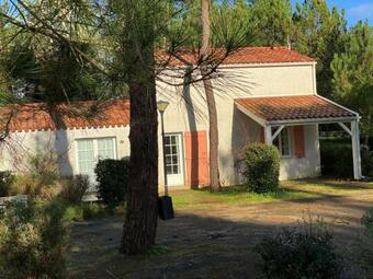 Maison Longeville-sur-mer, 4 Pi�ces, 6 Personnes - Fr-1-336-103