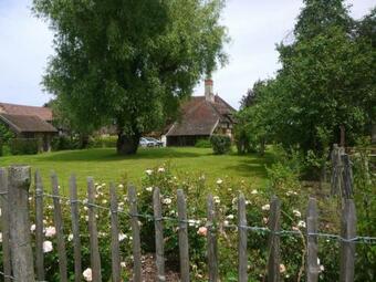 G�te Lusigny-sur-barse, 4 Pi�ces, 6 Personnes - Fr-1-543-99