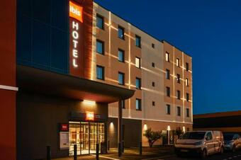 Hotel Ibis Montlhery Paris Sud