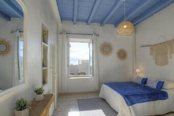 House With 2 Bedrooms In Isolella Pietrosella With Wonderful Sea View Enclosed Garden And Wifi 100 M From The Beach