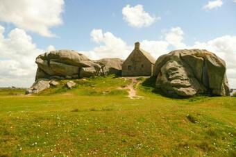 Holiday Home Ploun�vez-lochrist - Bre05109i-f