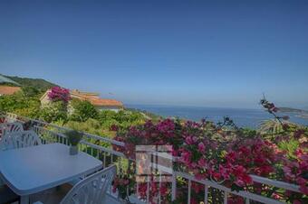 Villa Chjar' Di Luna