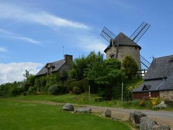 G�te Roz-landrieux, 6 Pi�ces, 10 Personnes - Fr-1-538-66