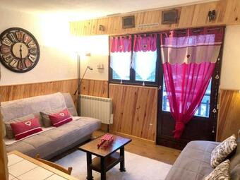 Apartamento Studio In Saint Etienne De Tinee With Wonderful Mountain View And Terrace 600 M From The Slopes