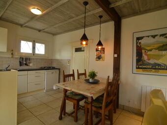 Modern Holiday Home In The Heart Of France For Up To 10 People.