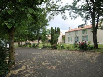 G�te Mouzeuil-saint-martin, 2 Pi�ces, 3 Personnes - Fr-1-426-220