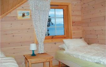 Holiday Home Hatlestrand Hatlestrandsvegen