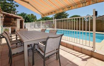 Awesome Home In Borgo W/ Wifi, Outdoor Swimming Pool And 3 Bedrooms