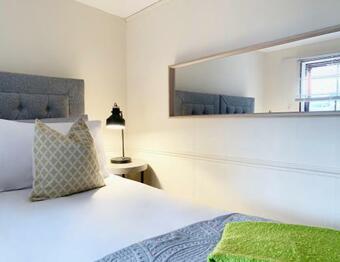 Castlegate City Apartment