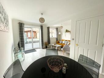 Big Contractor House, Modern Finish With Garden And Parking By Comfy Workers