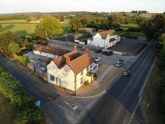 Posada The Mendip Inn