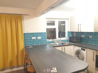 Be More Homely - Ell - An Entire North Birmingham Stylish 3 Bedroom House X2 Sking Beds Free Parking & Wifi