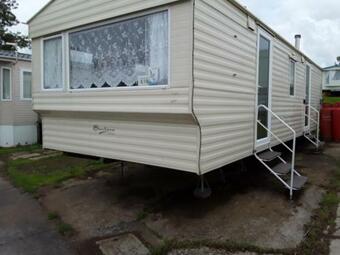 2 Bed Caravan Approx 10 Mins From Beach Suzie 2