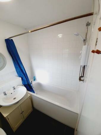 2 Bedroom Rayleigh Apartment