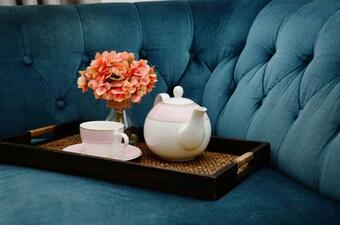 Hostal (1fg-12) Dreams Unlimited- Staines/heathrow