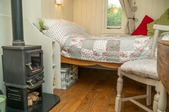 Hut In The Sheep Wash