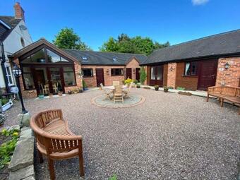 Bed & Breakfast High View Cottage