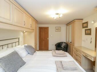 The Old School House