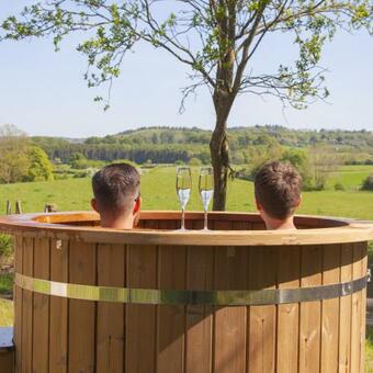 Hotel Crumplebury
