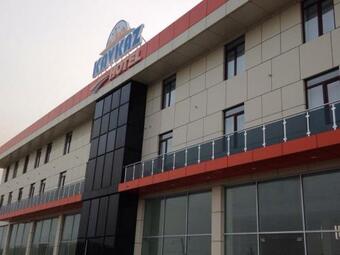 Kavkaz Hotel & Restaurant