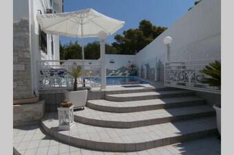 Secluded Villa With Pool