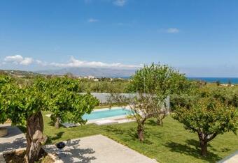 Kokkino Metochi Villa Sleeps 9 Pool Air Con Wifi