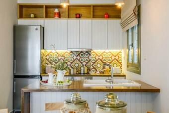 Kato Gatzea Villa Sleeps 6 With Pool And Air Con