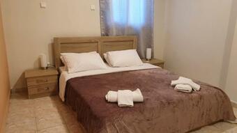 Hotel K1-george Apartments By The Sea And Airport