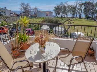 Apartamento Cosy House Boat In Platanidia With Swimming Pool